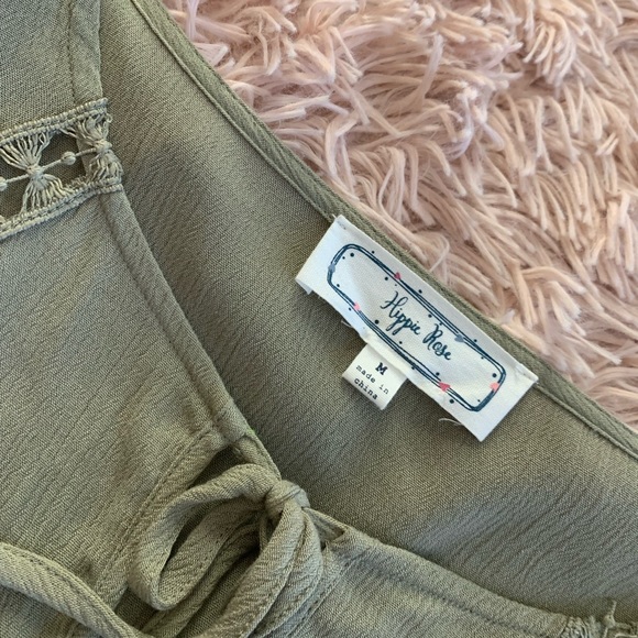 Loose green tunic - Picture 3 of 3